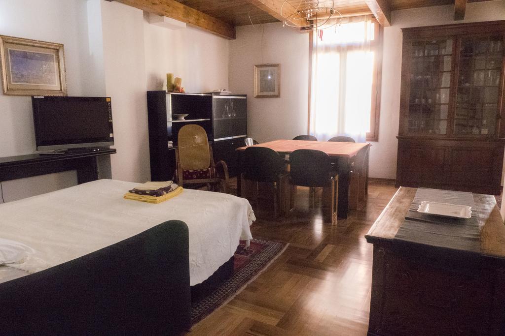 Appartement Casa Bella Pratello à Bologne Extérieur photo